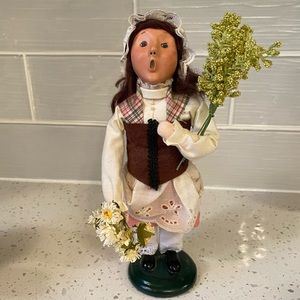 Byers Choice Caroler